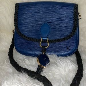 Authentic Louis Vuitton Saint Cloud Epi Blue